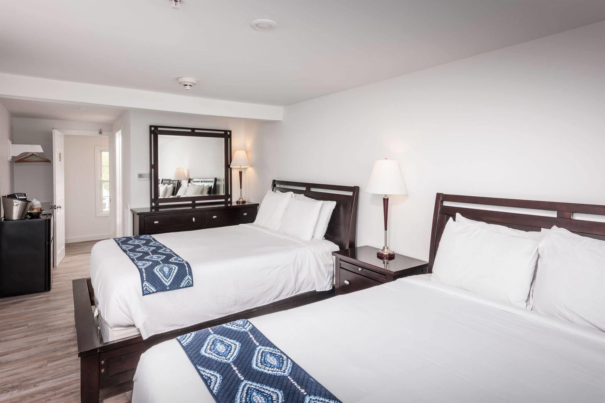 Stones Throw 3* York